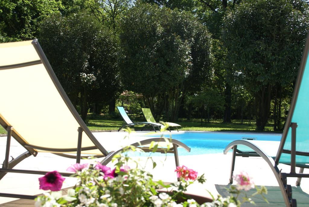 Nuit D'Un Jour Bed & Breakfast Montmerle Sur Saone Luaran gambar