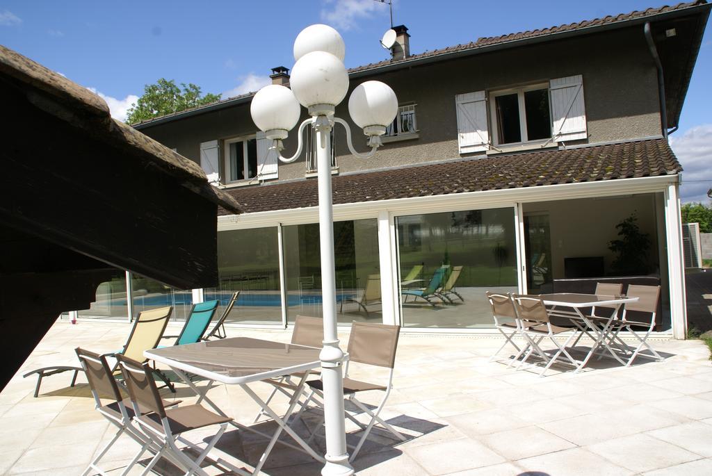 Nuit D'Un Jour Bed & Breakfast Montmerle Sur Saone Luaran gambar
