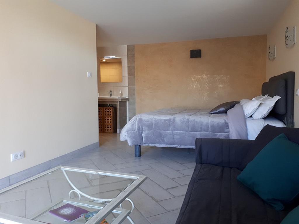 Nuit D'Un Jour Bed & Breakfast Montmerle Sur Saone Luaran gambar